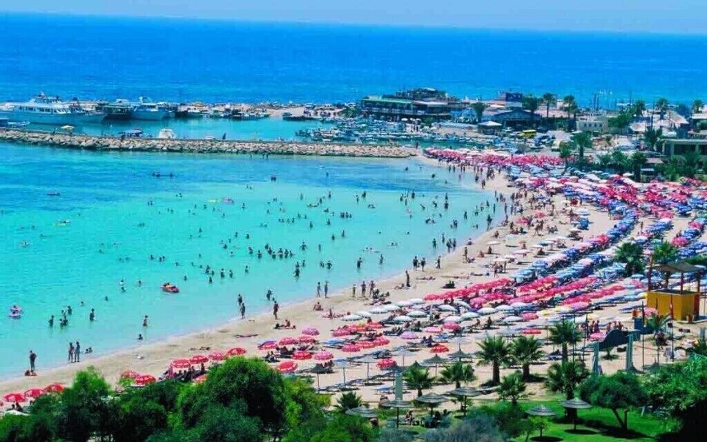 Unique Beach Luxurious Villas Ayia Napa Esterno foto