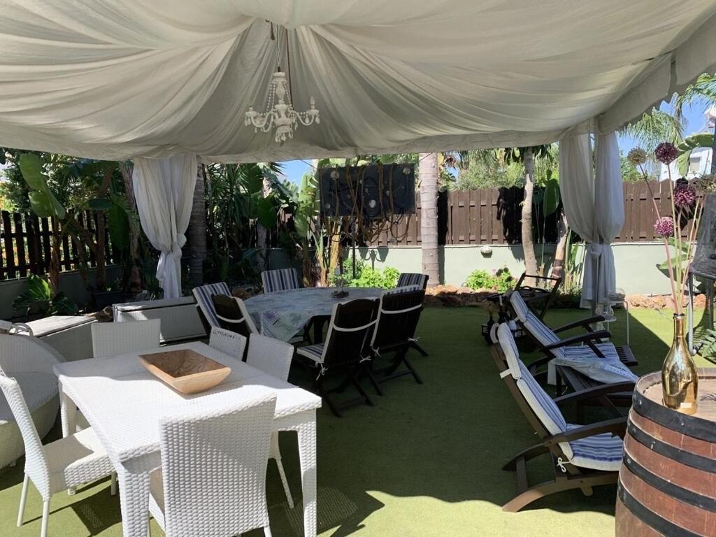 Unique Beach Luxurious Villas Ayia Napa Esterno foto