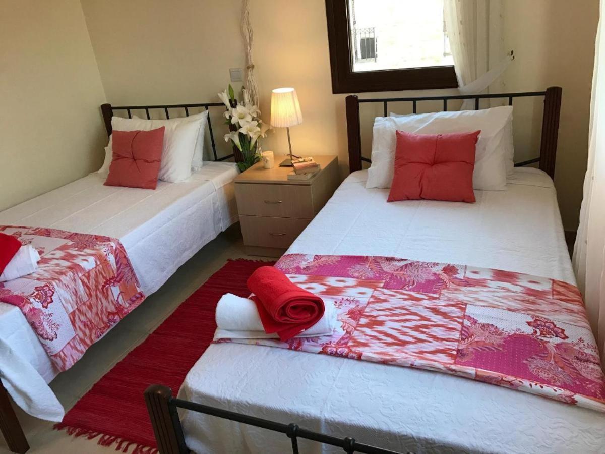 Unique Beach Luxurious Villas Ayia Napa Esterno foto